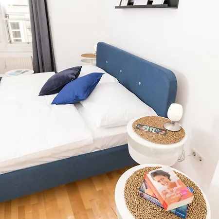 Apartamento Zum Grazer Uhrturm *