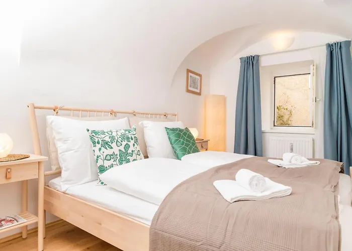 Zum Grazer Uhrturm Apartament