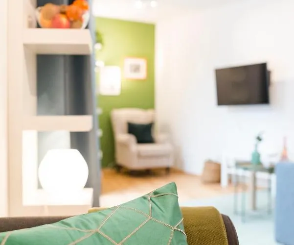 Zum Grazer Uhrturm Apartament Graz