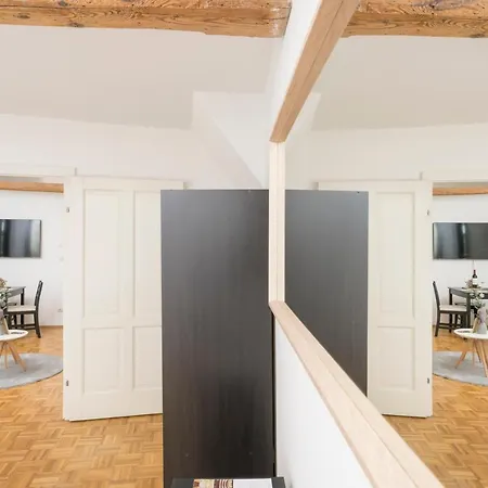Apartamento Zum Grazer Uhrturm *