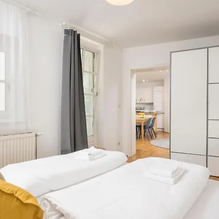 Zum Grazer Uhrturm Daire Graz