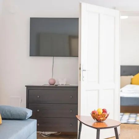 Zum Grazer Uhrturm Apartamento Graz