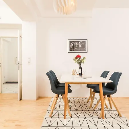 Zum Grazer Uhrturm Daire