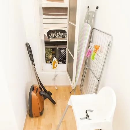 Zum Grazer Uhrturm *