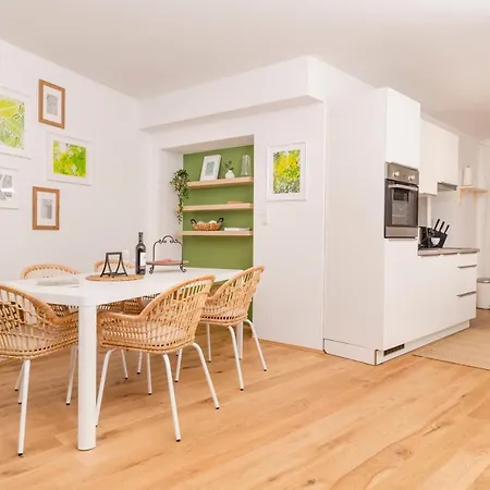 Zum Grazer Uhrturm Appartement Graz